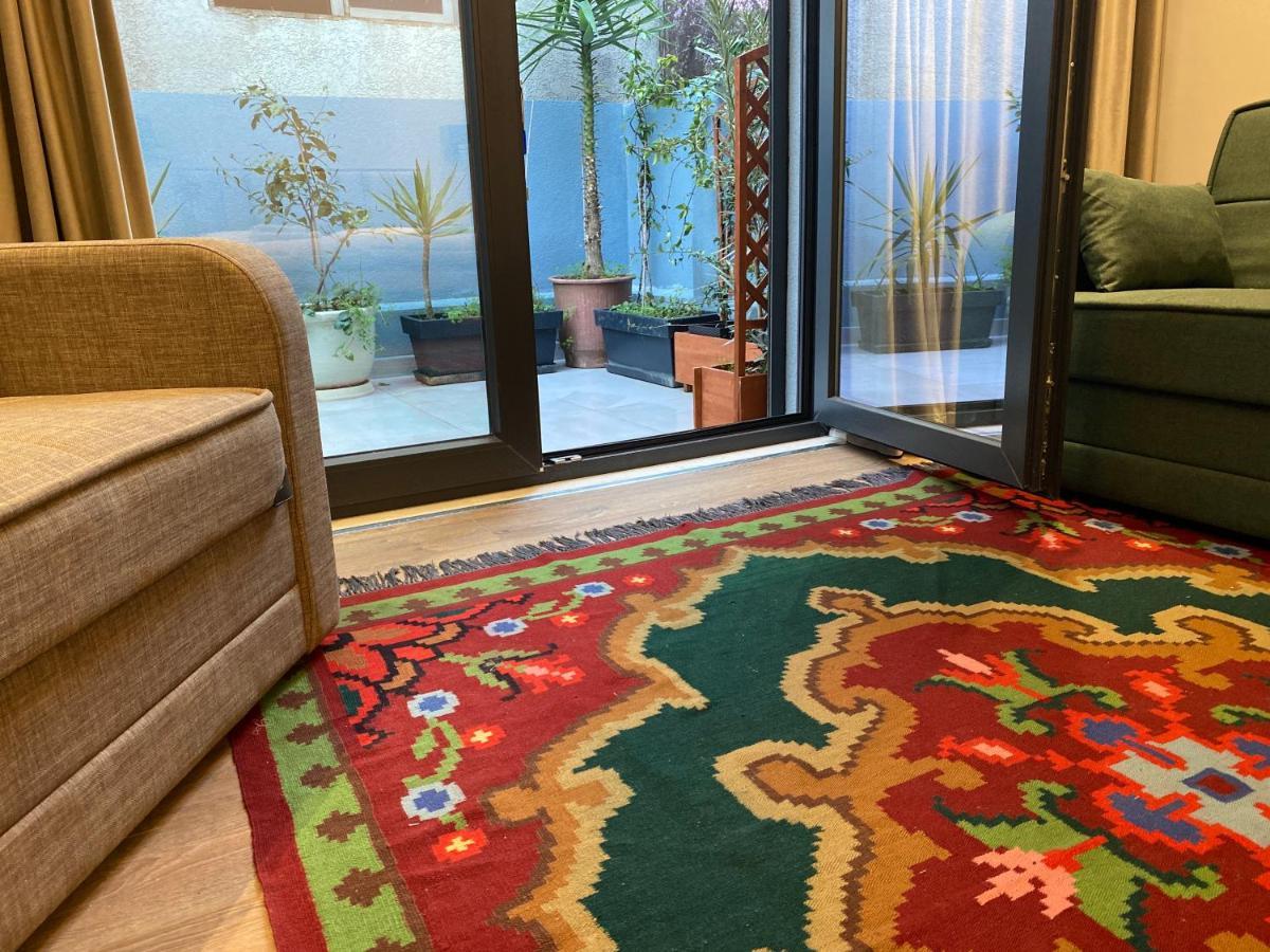Vila-Amo, Suites&Rooms In Tirana Center Zewnętrze zdjęcie