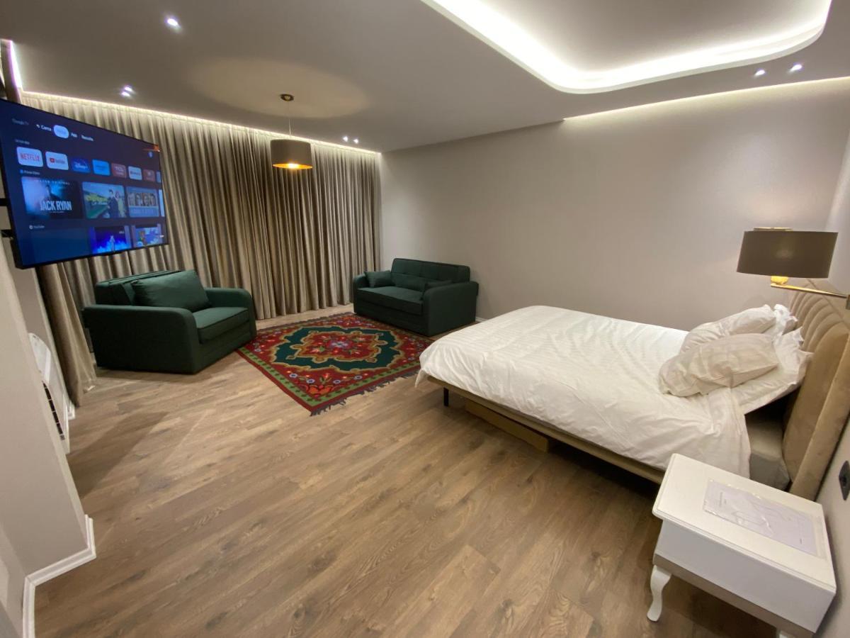 Vila-Amo, Suites&Rooms In Tirana Center Zewnętrze zdjęcie