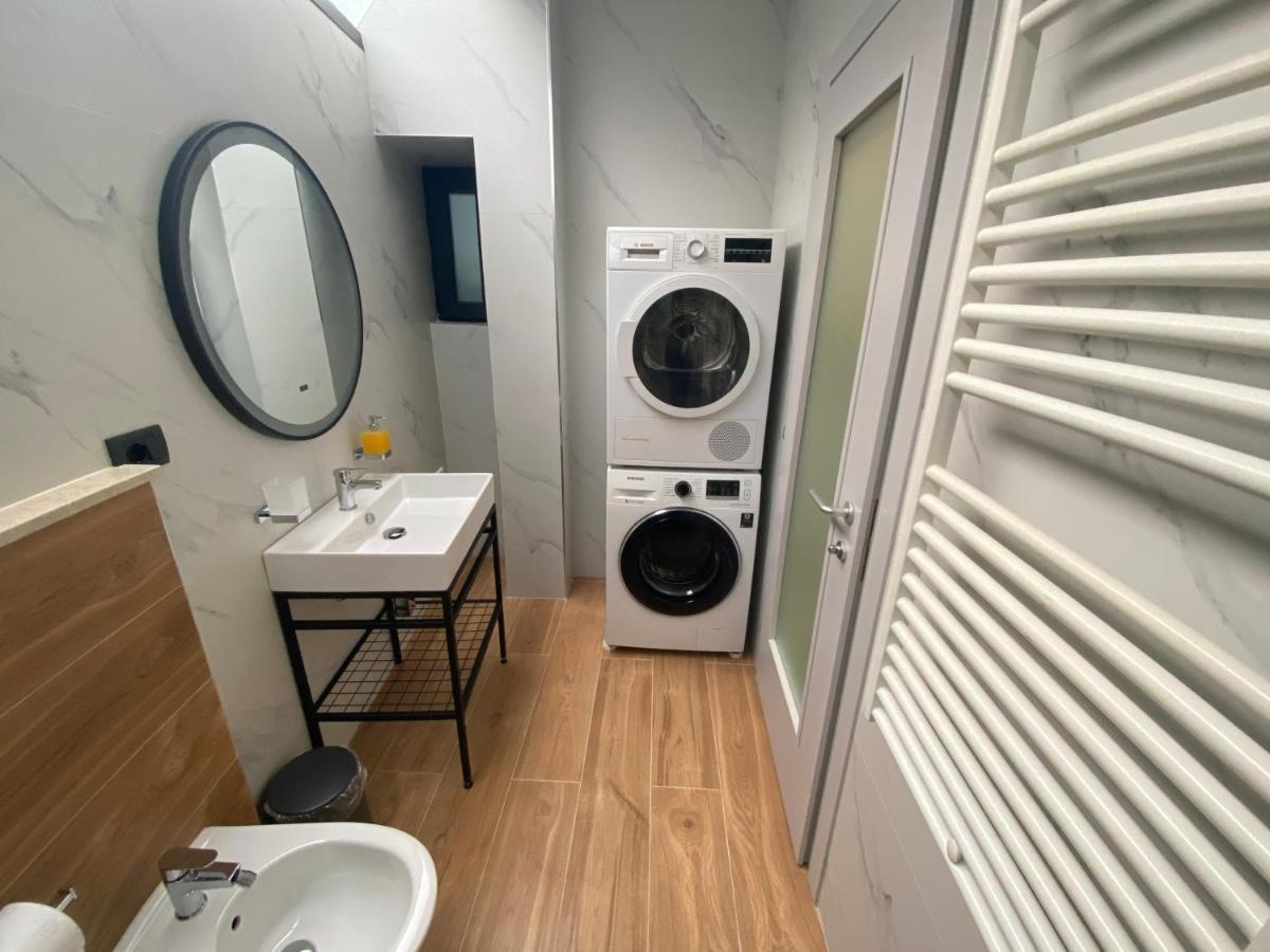 Vila-Amo, Suites&Rooms In Tirana Center Zewnętrze zdjęcie