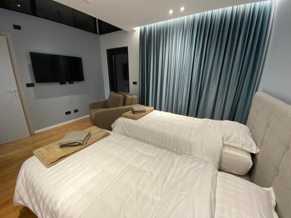 Vila-Amo, Suites&Rooms In Tirana Center Zewnętrze zdjęcie