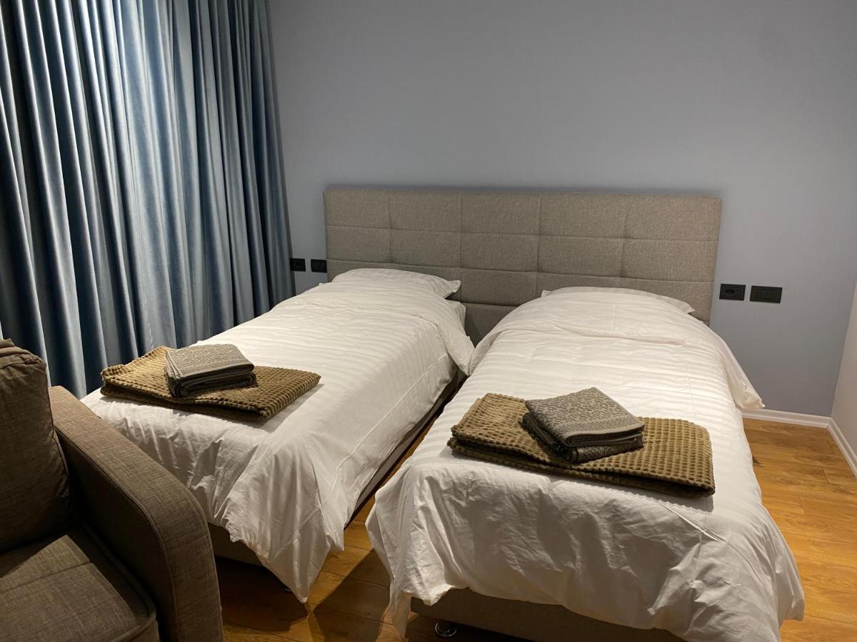 Vila-Amo, Suites&Rooms In Tirana Center Zewnętrze zdjęcie